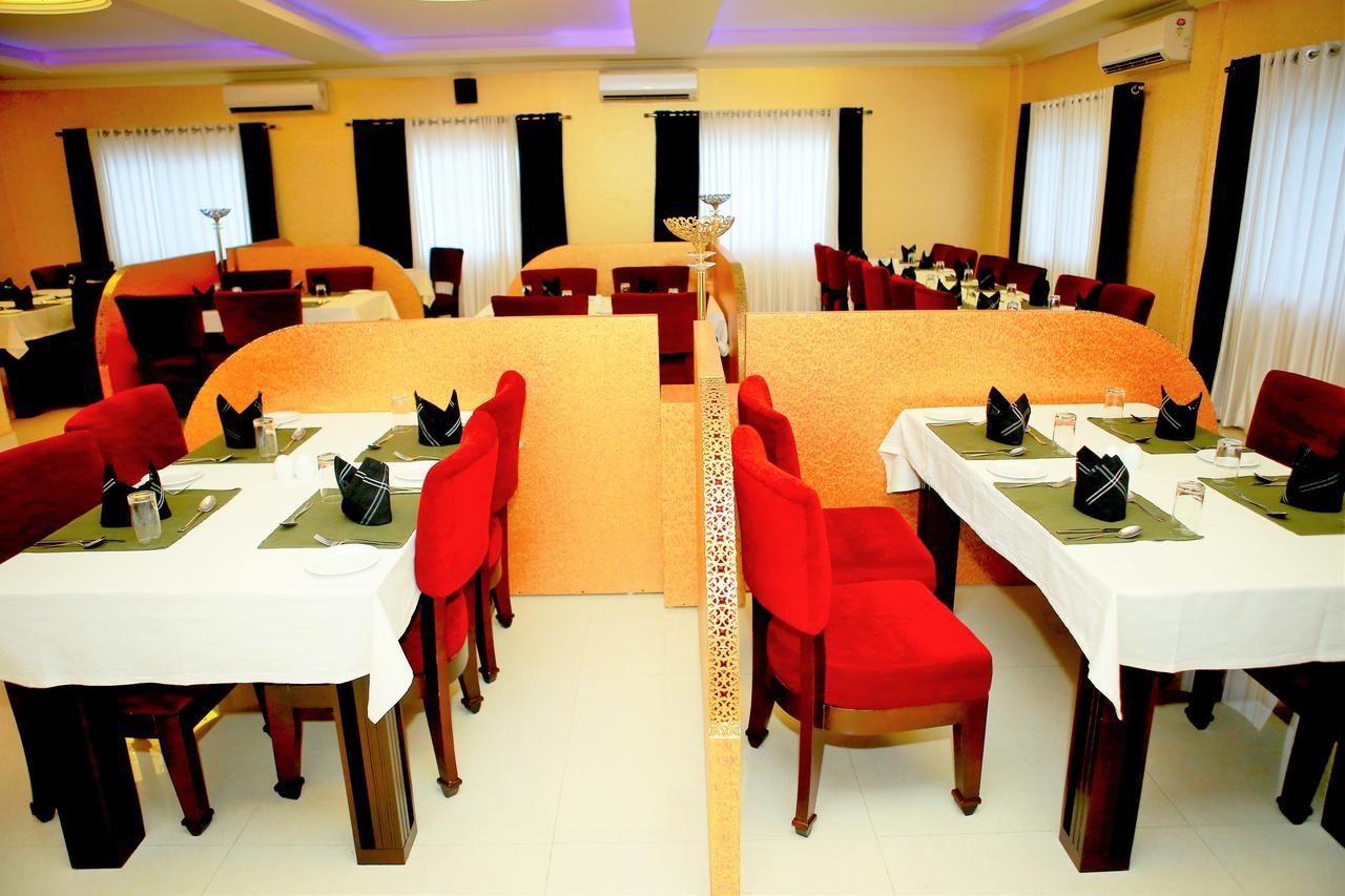 Seashore Residency Kodungallur Bagian luar foto